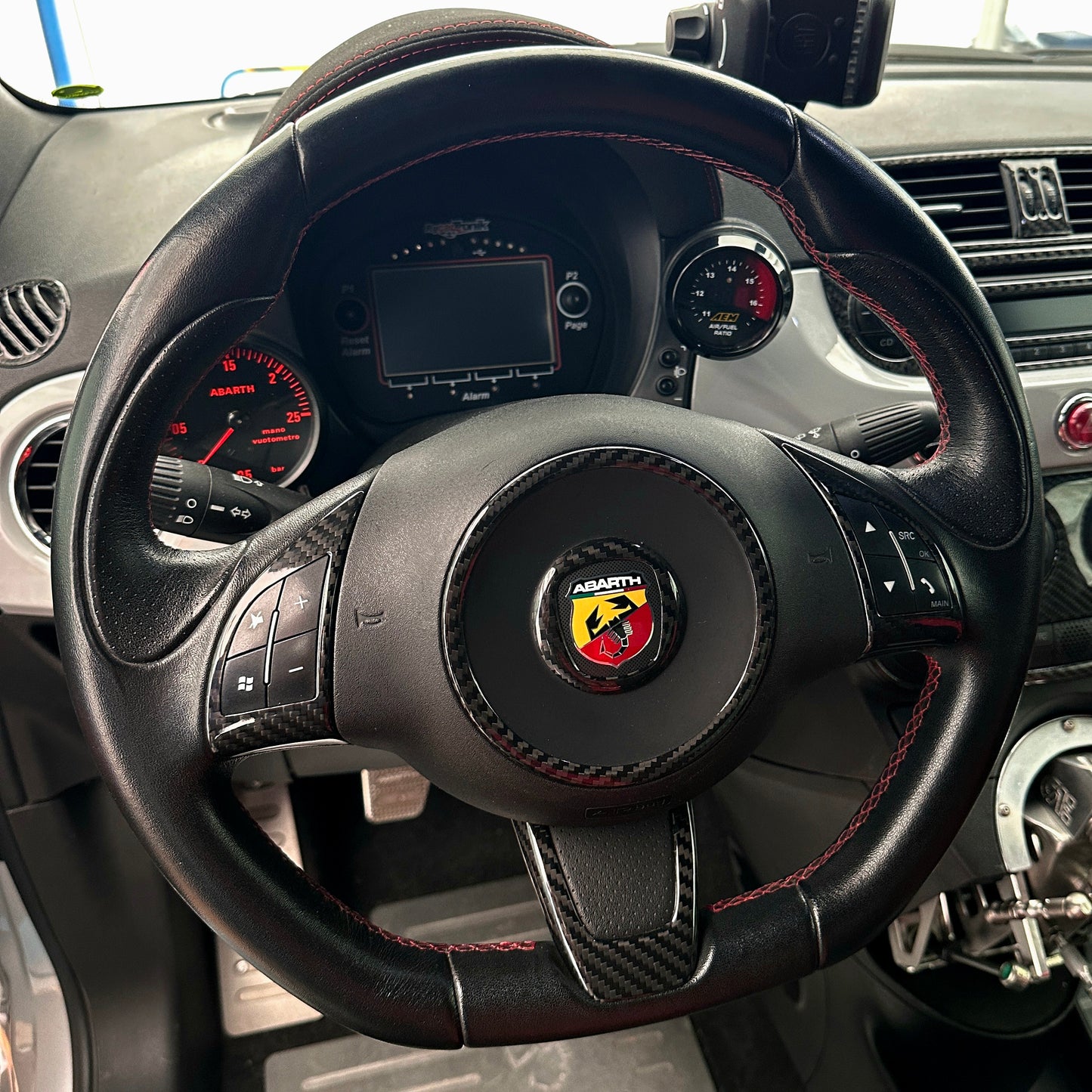Cover in carbonio per pulsanti volante (per Fiat Abarth 500 Pre-Restyling, 595, 695)