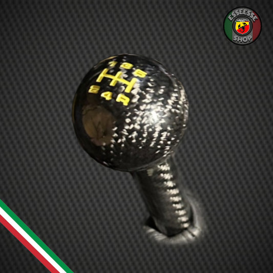 Pomello cambio in alluminio rivestito in carbonio - marce in giallo (per Fiat Abarth 500 Restyling, 595 695)