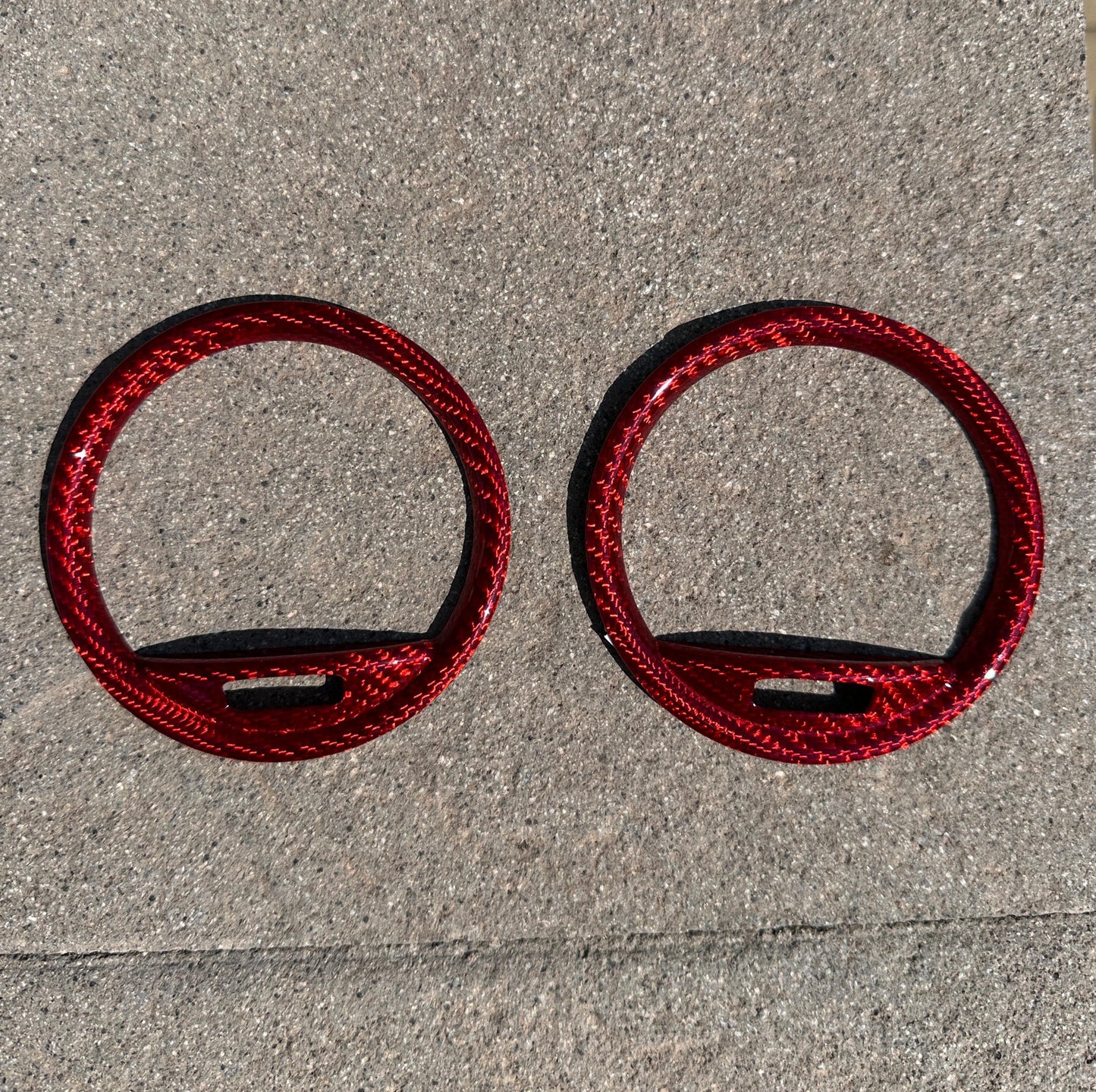 Anelli rossi in carbonio bocchette aria cruscotto (per Fiat Abarth 500 Restyling, 595, 695)