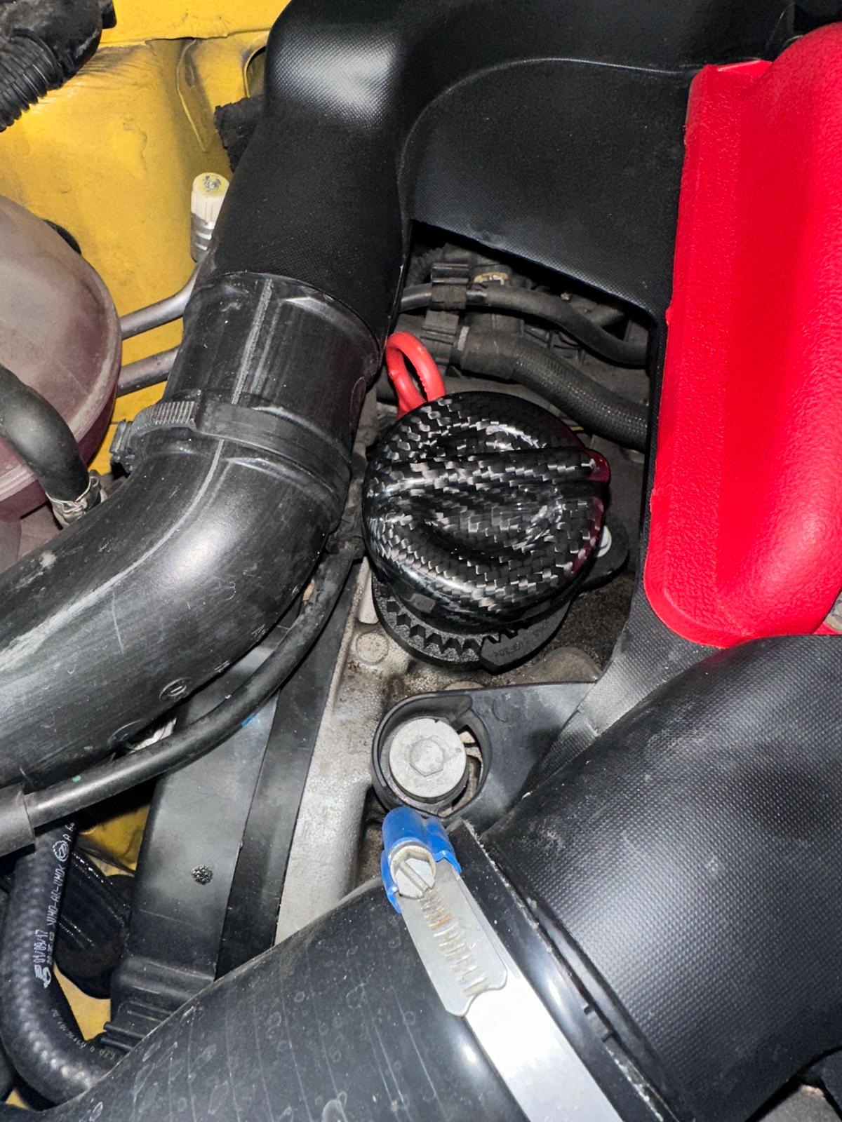 Cover Tappo olio motore Fiat Abarth 595 695 500 punto mito alfa