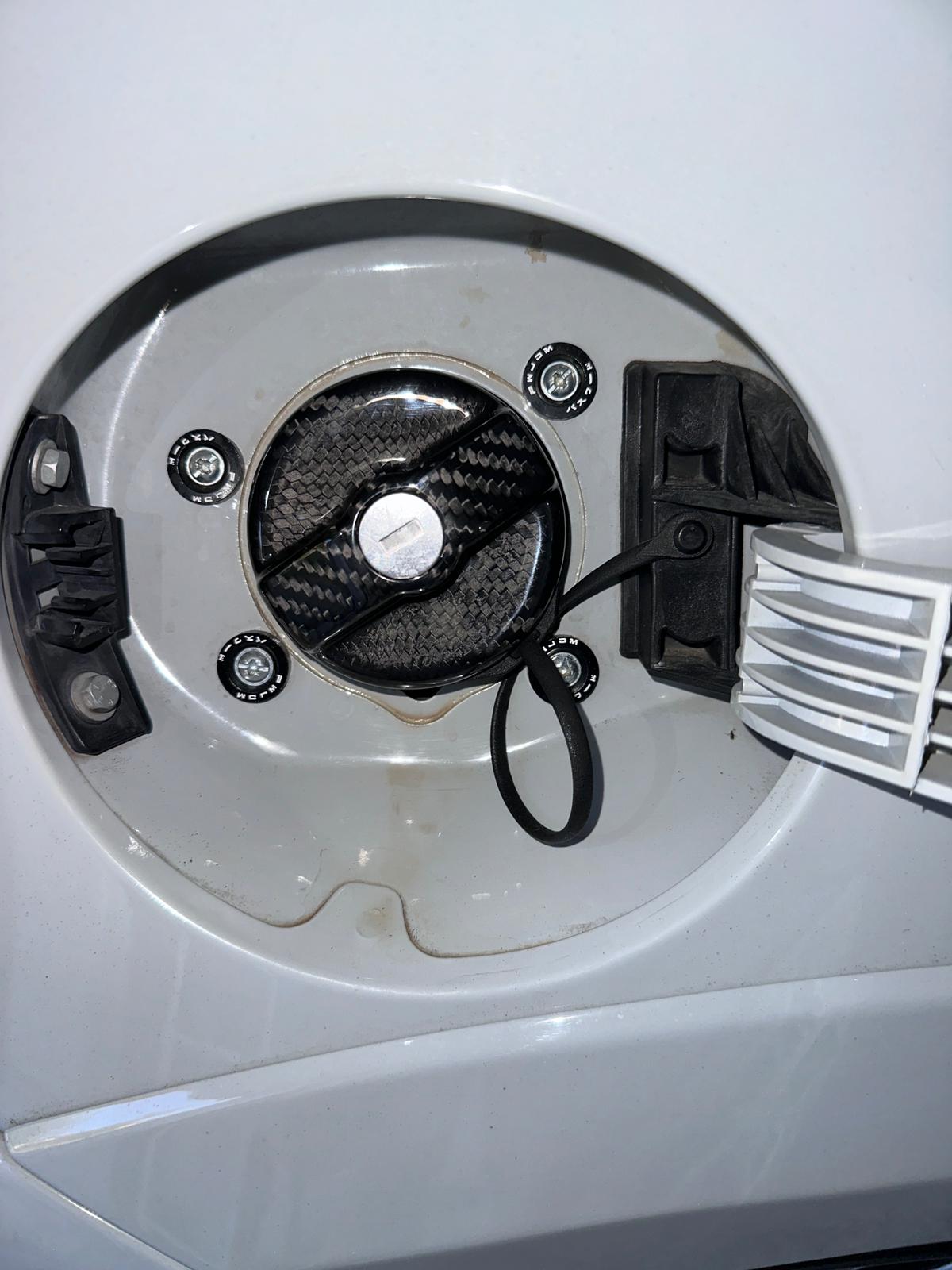 Cover Tappo Carburante in Carbonio Vero Abarth 500 595 695 Fiat 500