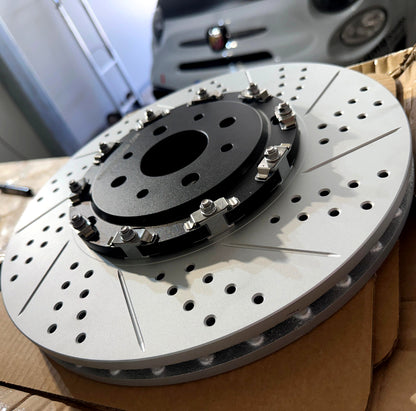 Coppia disco freno 330mm baffati e forati (per Fiat Abarth 500, 595, 695)