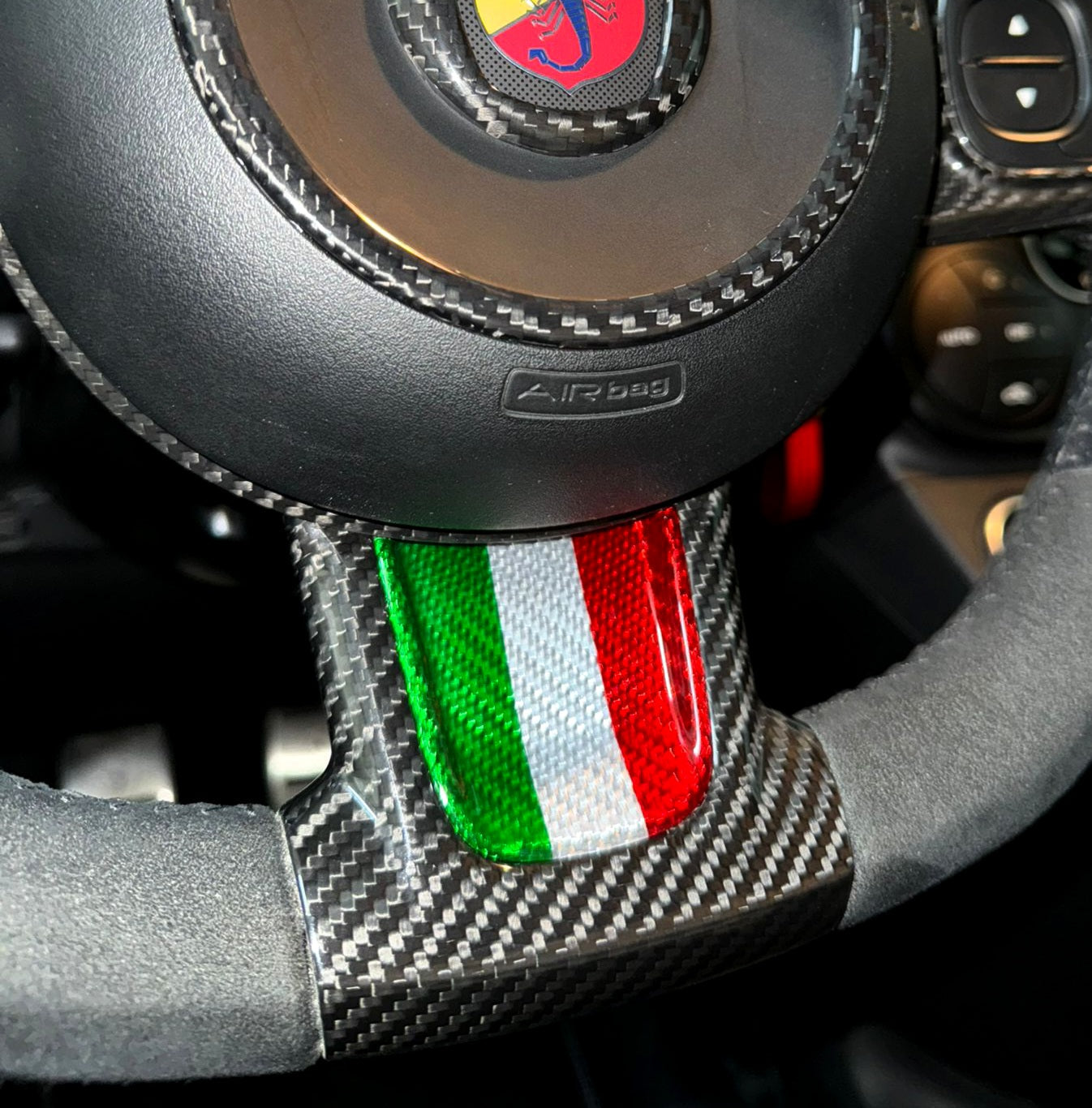 Inserto in carbonio tricolore volante (per Fiat Abarth 500 Restyling, 595, 695)