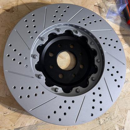 Coppia disco freno 330mm baffati e forati (per Fiat Abarth 500, 595, 695)