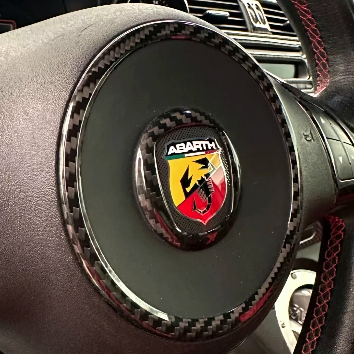 Anello in carbonio volante airbag (per Fiat Abarth 500, 595, 695)